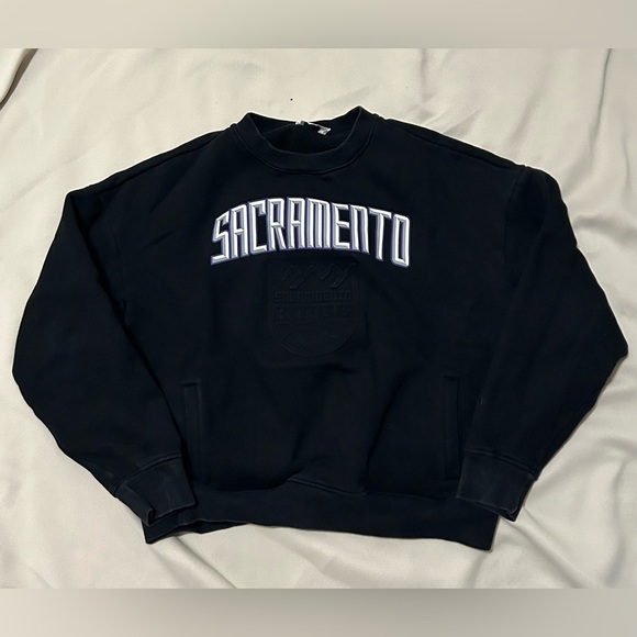 Sacramento Kings Embossed Crewneck Sweater by Authmade - S - Picture 4 of 14
